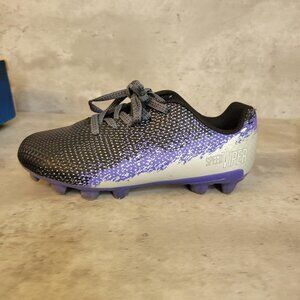 DSG Speed Viper Soccer Shoes Youth Size‎ 13K Purple Silver Cleats W/ Shin Guards